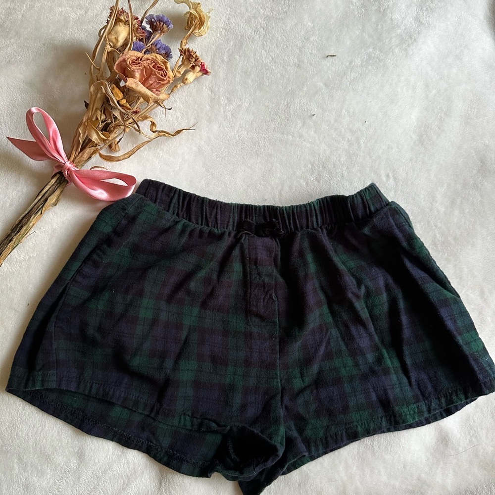 Altar'd State High Waist Shorts Black and Green